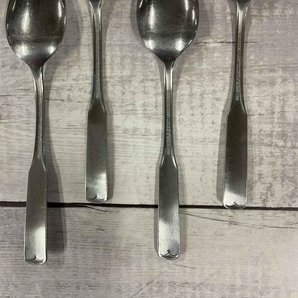 International Silver Mark II Stainless Flatware Colonial Scroll 7 Teaspoons #3